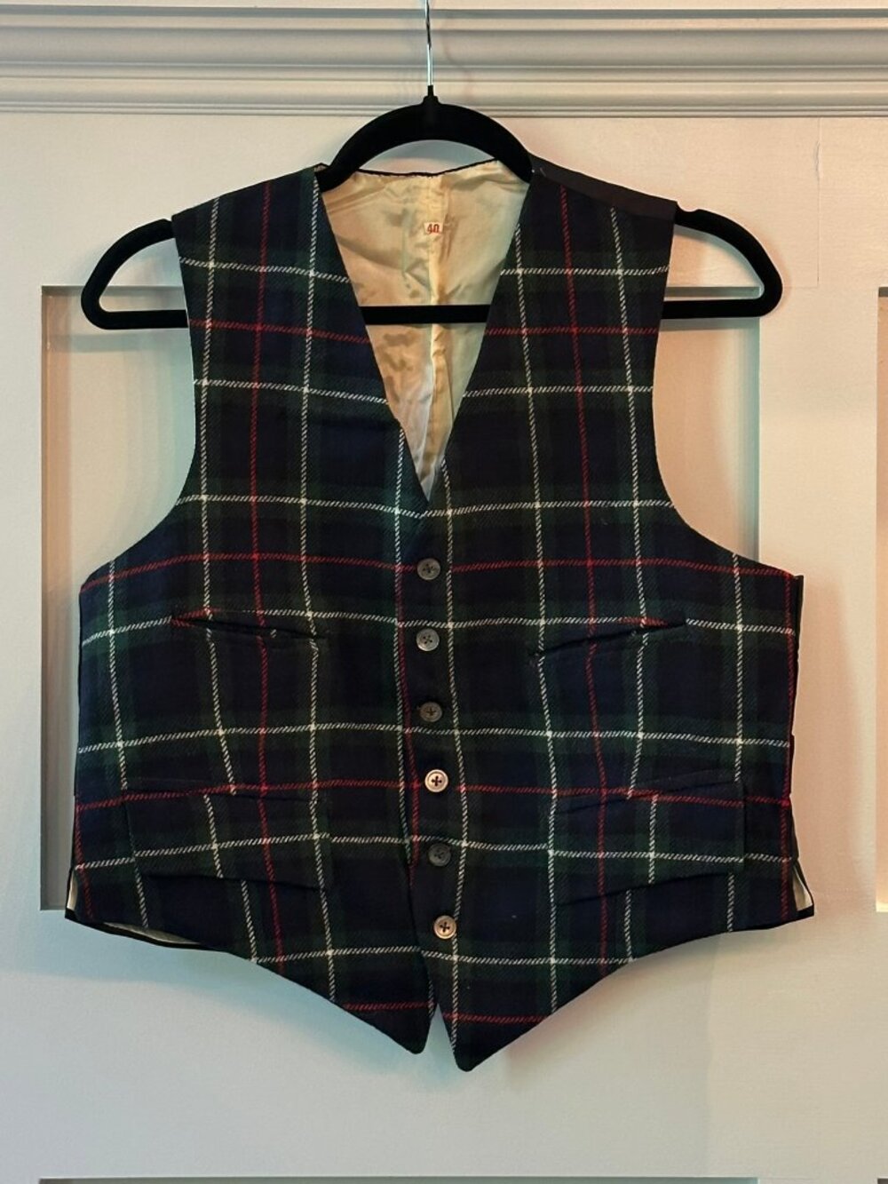 🖤❤️💚 Vintage Mackenzie Tartan Wool Vest Made in England Plaid Waistcoat 💚❤️🖤